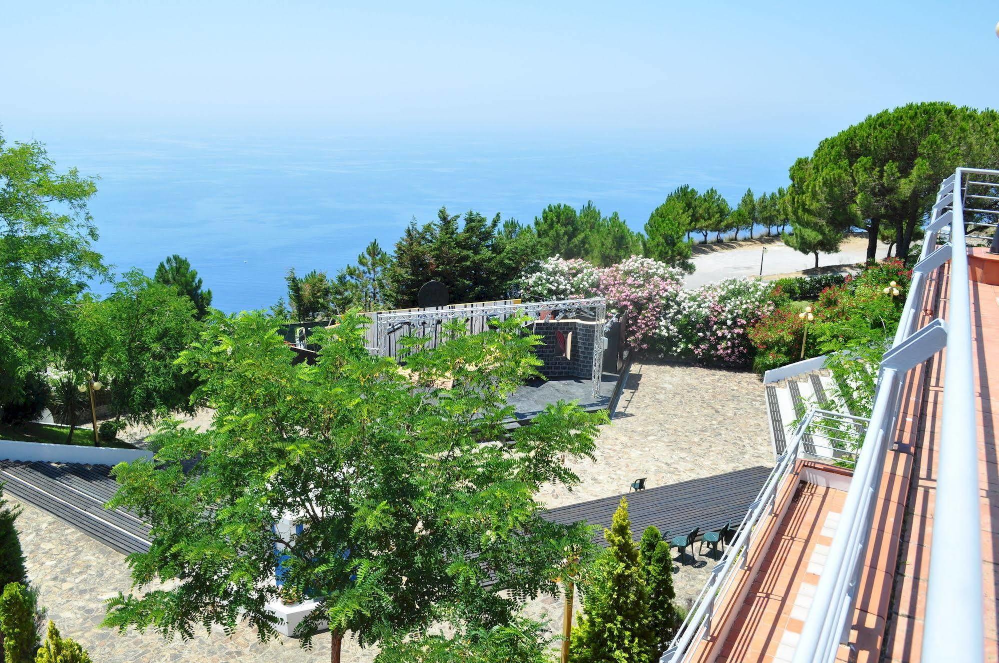 Club Residence Pianetamaratea Santa Caterina  Dış mekan fotoğraf